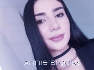 Annie_Brooks