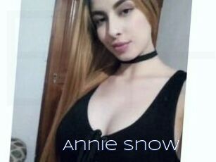 Annie_Snow