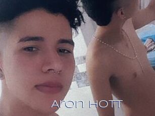 Aron_Hott