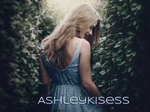 AshleyKisess