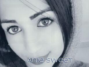 anie_sweet Blue Hot