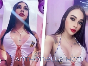 Anthonella_hot1