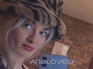 Arialove19