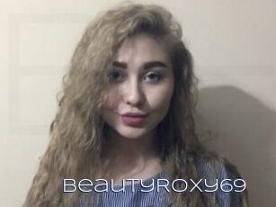 BeautyRoxy69