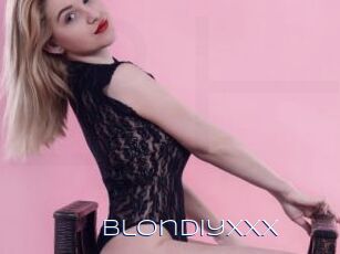 Blondiyxxx