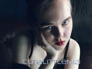 CuteLittleMia