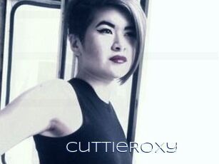 Cuttie_Roxy