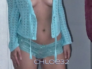 Chloe32