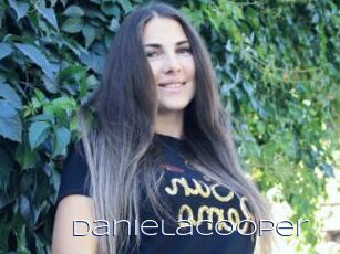 DanielaCooper
