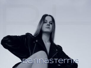 DarinaStern18