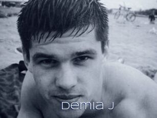 Demia_j