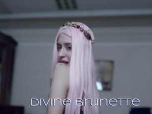 Divine_Brunette
