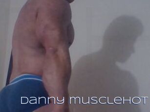 Danny_musclehot