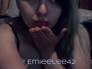 Emieelee42