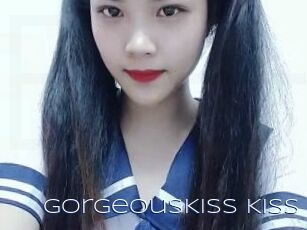 GorgeousKiss_Kiss