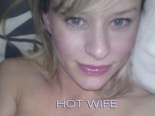 HOT_WIFE