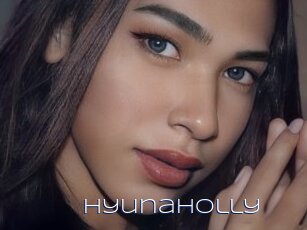 Hyunaholly