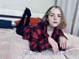 Jelie_Chatte