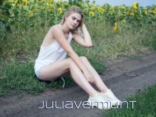 JuliaVermunt Blue Hot