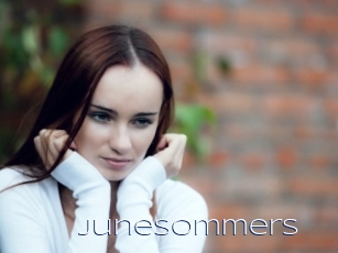 Junesommers
