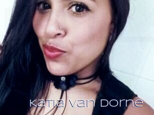 Katia_Van_Dorne