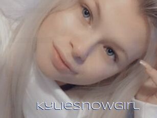 KylieSnowGirl