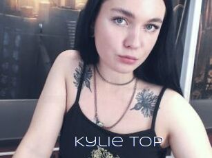 Kylie_Top