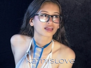 katniislove Blue Hot