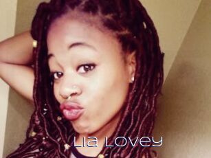 Lia_Lovey