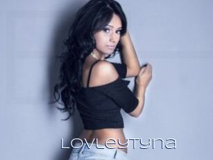 LovleyTyna