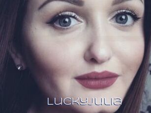 LuckyJulia