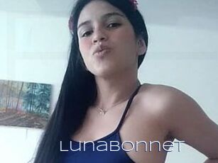 LunaBonnet