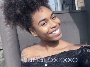 LunaFoxxxXO