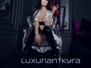 LuxuriantKyra
