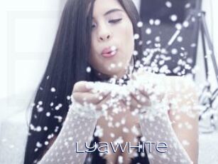 LyaWhite