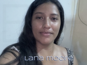 Lana_moore