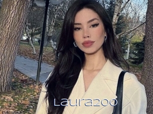 Laura200