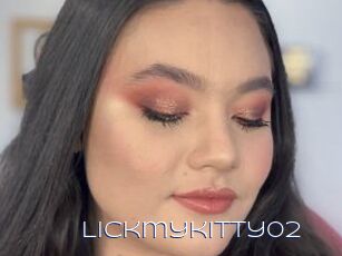 Lickmykitty02