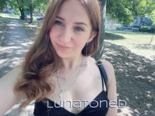Lunatoned