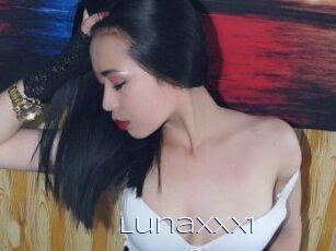 Lunaxxx1