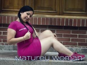 Matureu_Woman
