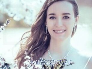 Mia_Carter