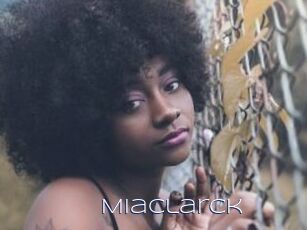 MiaClarck