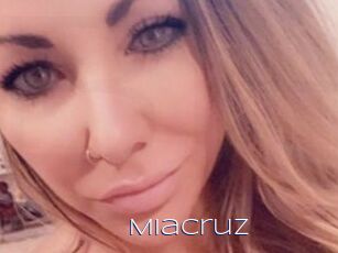 MiaCruz