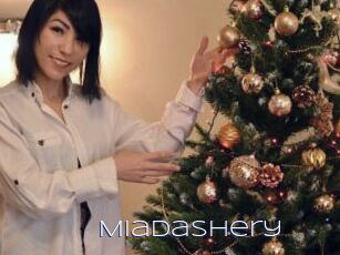 MiaDashery