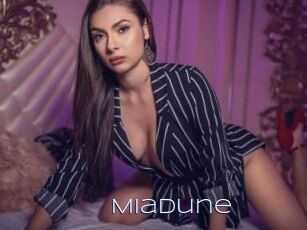 MiaDune