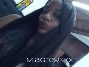 MiaGreyxxx