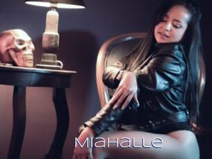 MiaHalle