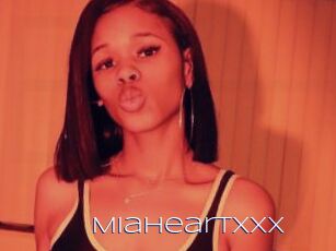 MiaHeartXXX