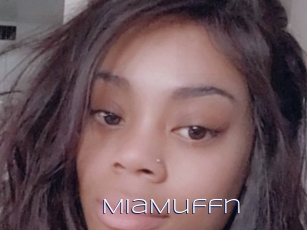 MiaMuffn Blue Hot